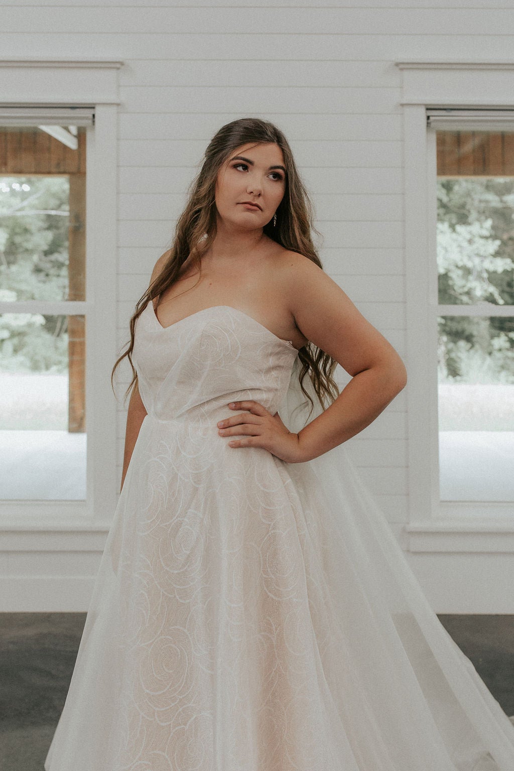 A Line Organza Wedding Dress with Off Shoulder Sweetheart Neckline